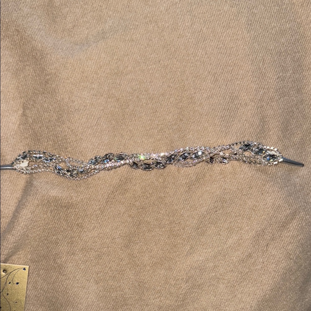 Elegant Beaded Hairband